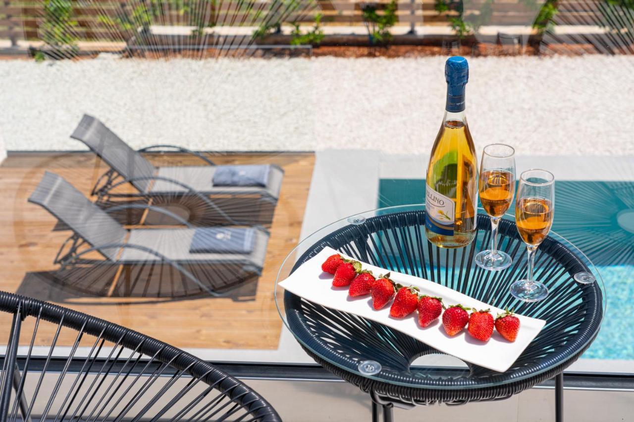 Diosas Luxury Villas Andipata ภายนอก รูปภาพ