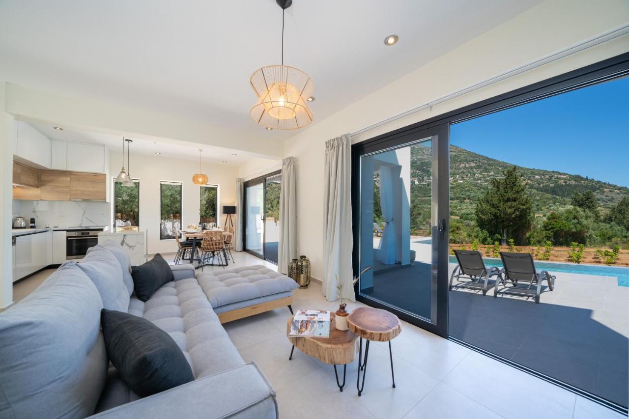 Diosas Luxury Villas Andipata ภายนอก รูปภาพ